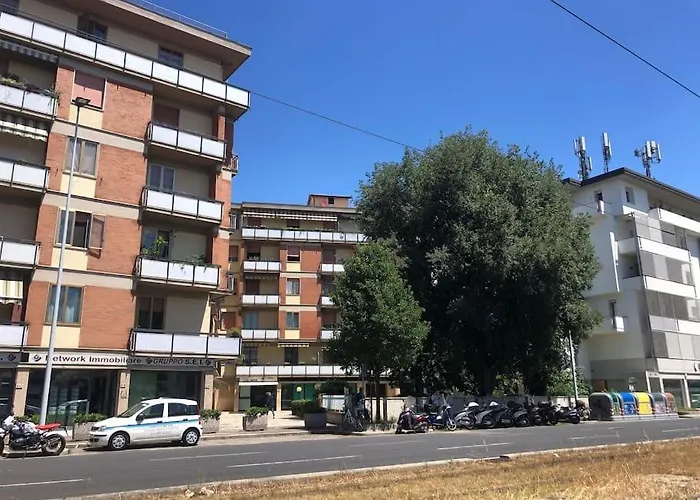 Hotel Sansovino Bed And Car Firenze